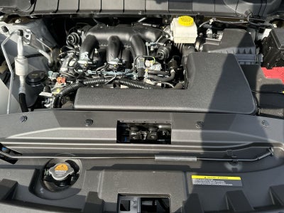 2025 Nissan Pathfinder SV Black Appearance package