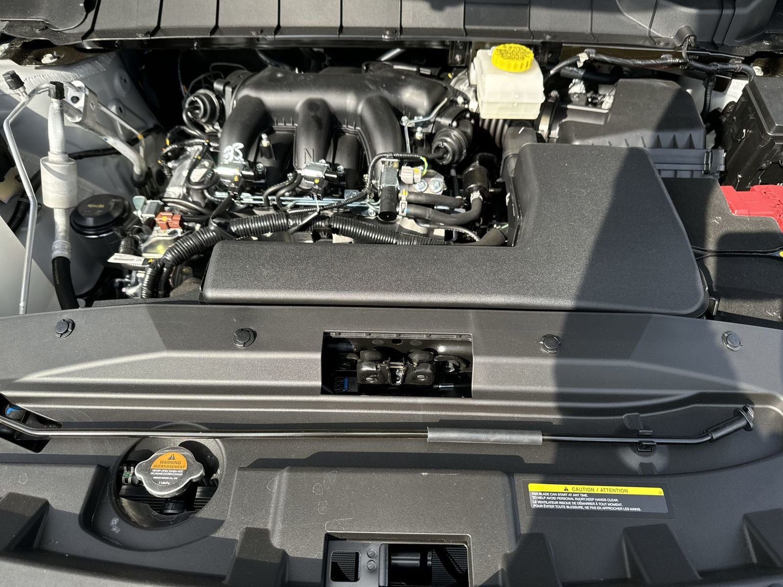 2025 Nissan Pathfinder SV Black Appearance package