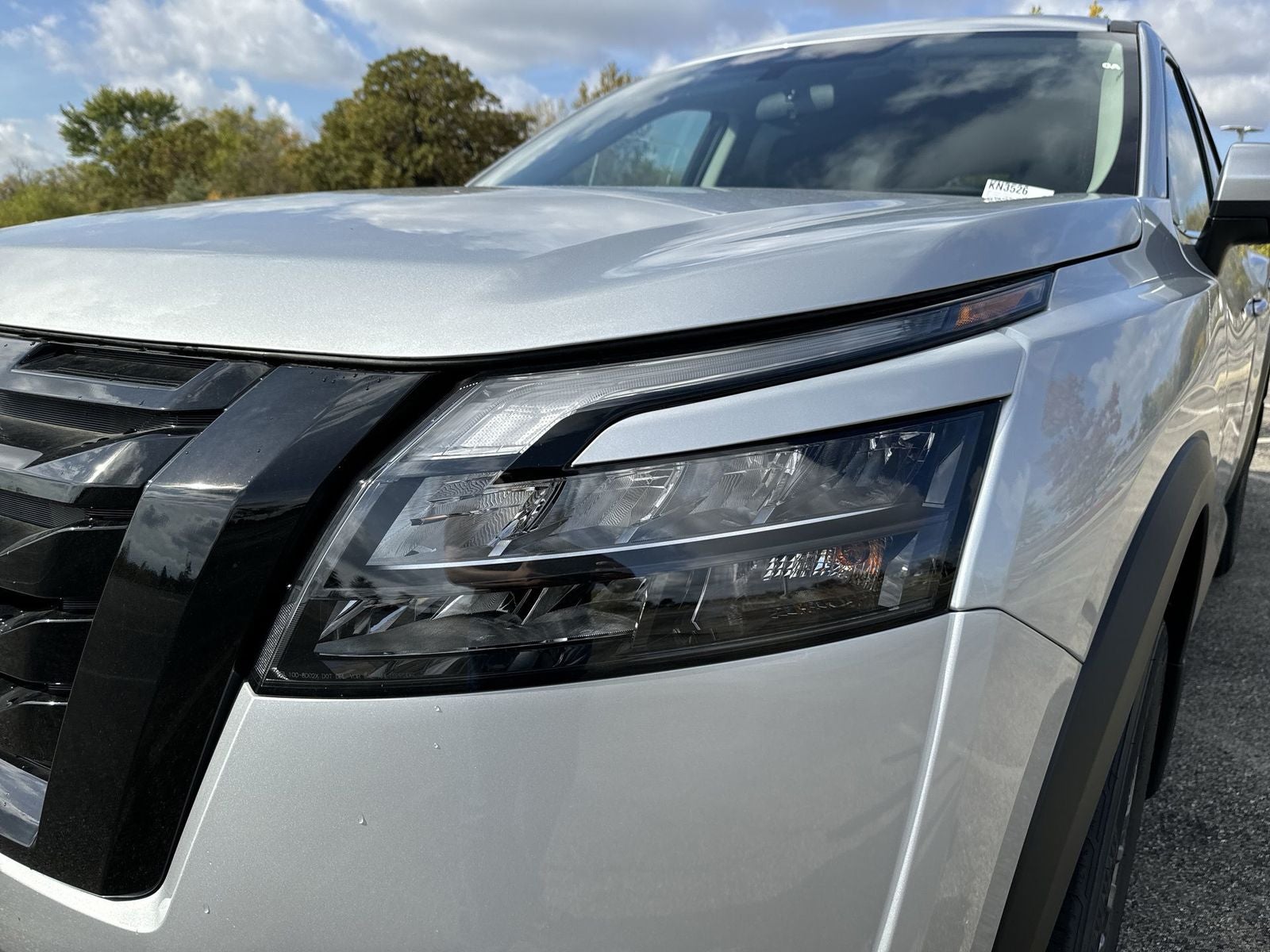 2025 Nissan Pathfinder SV Black Appearance package