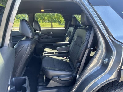 2025 Nissan Pathfinder Rock Creek