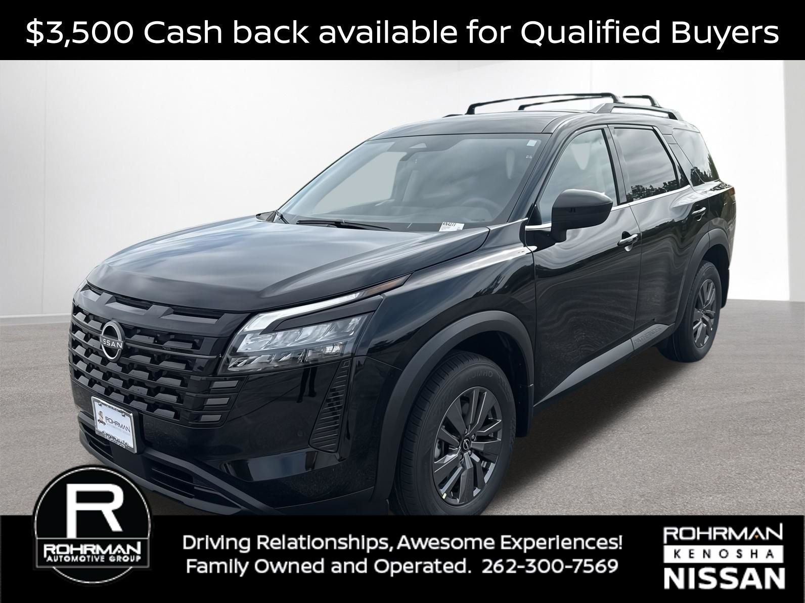 2026 Nissan Pathfinder SV