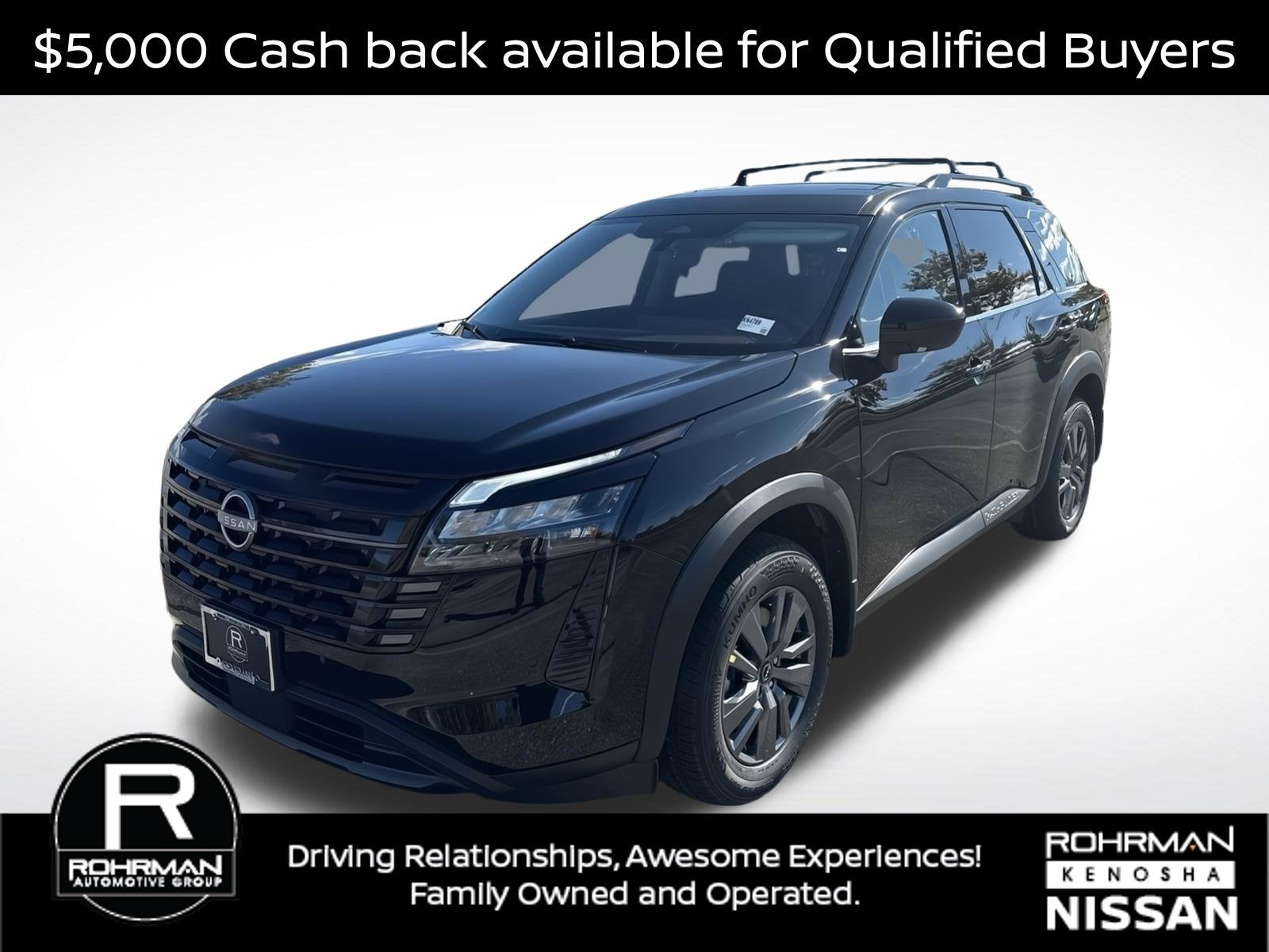 2026 Nissan Pathfinder SV