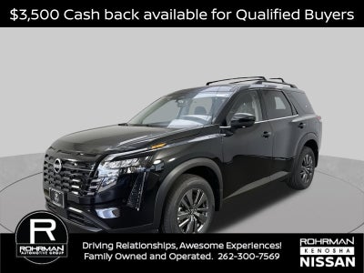 2026 Nissan Pathfinder SV
