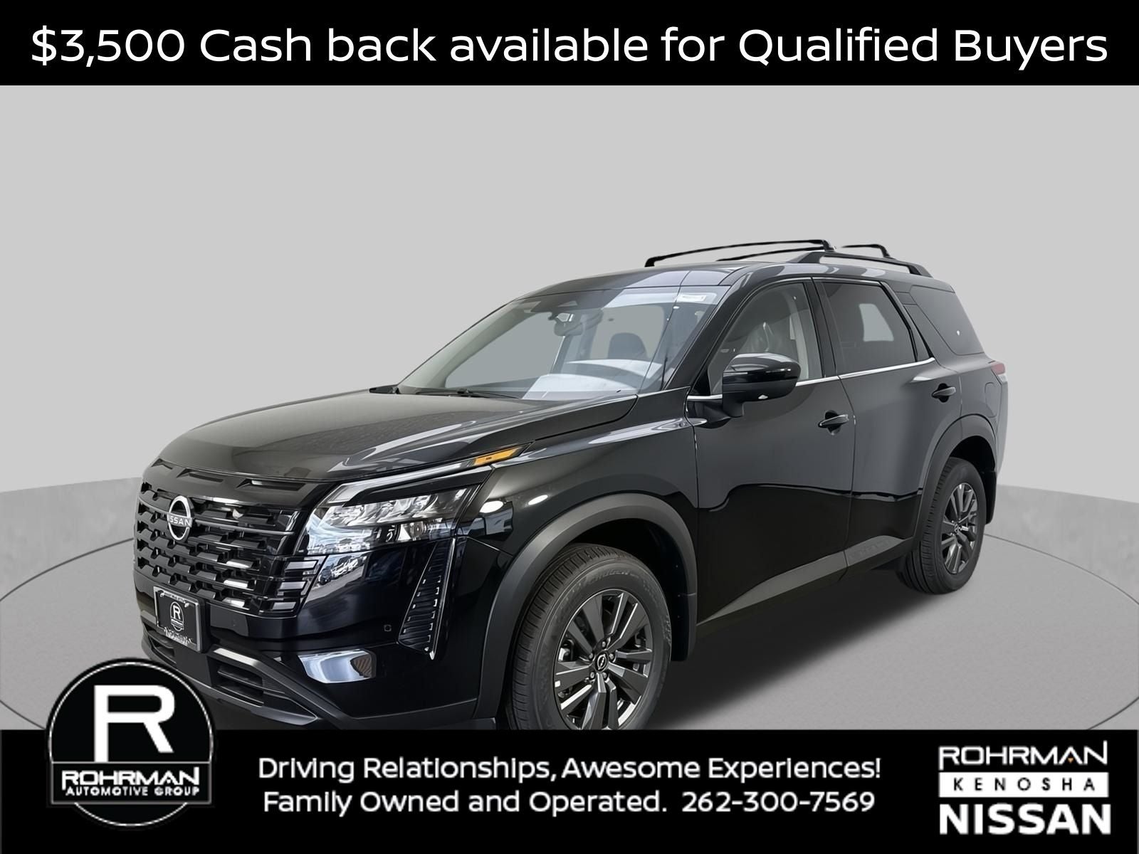 2026 Nissan Pathfinder SV