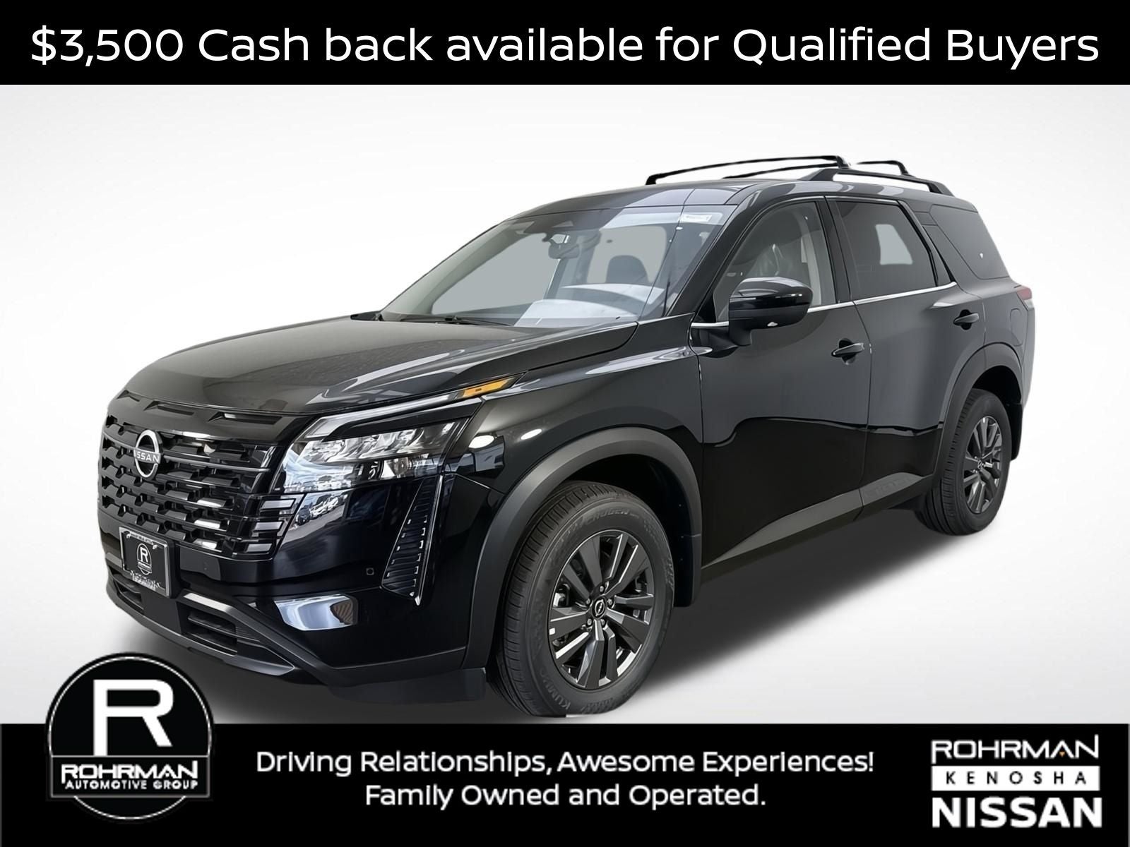 2026 Nissan Pathfinder SV