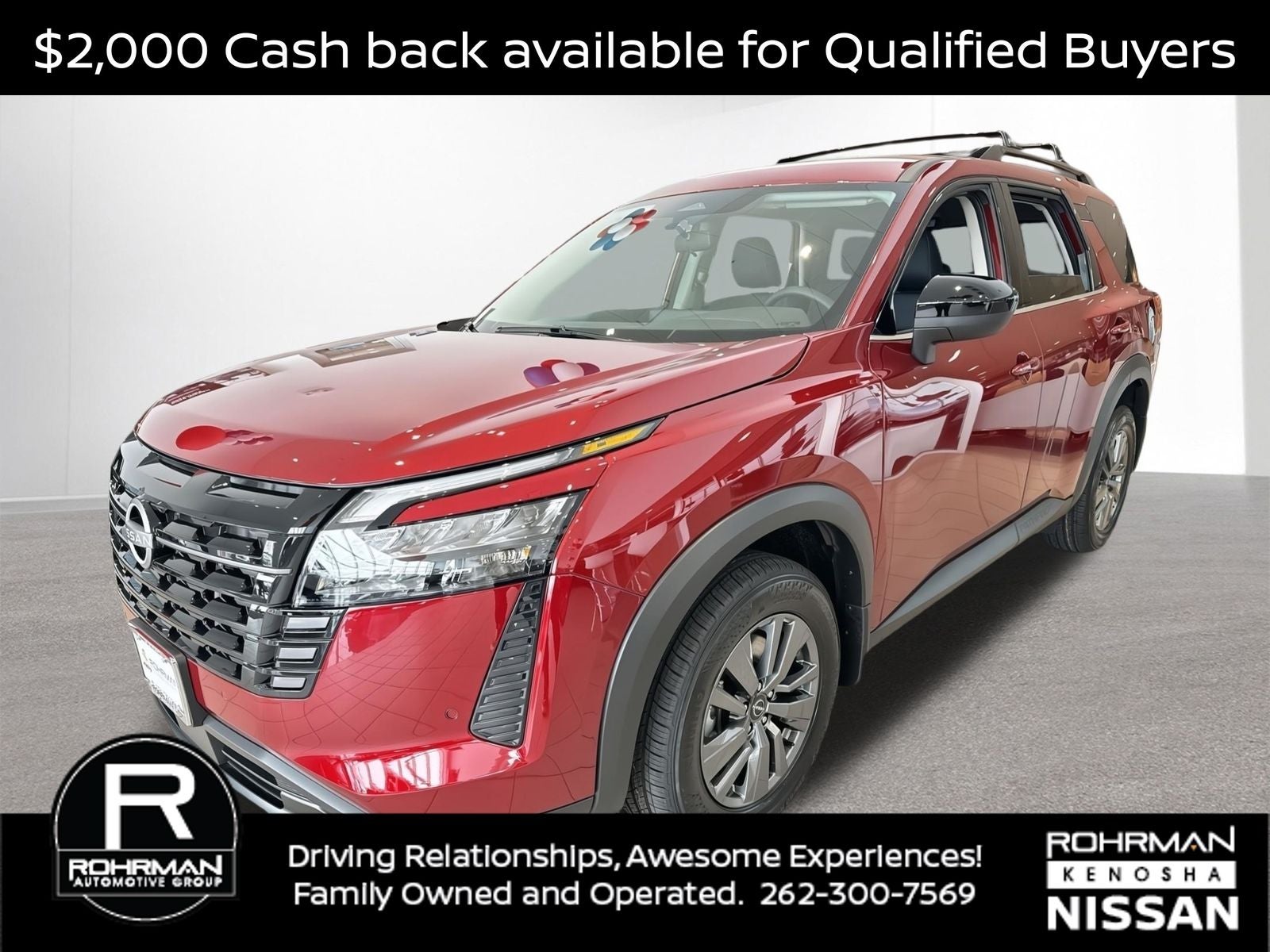 2026 Nissan Pathfinder SV