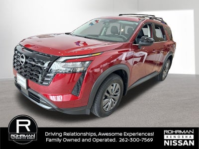 2026 Nissan Pathfinder SV