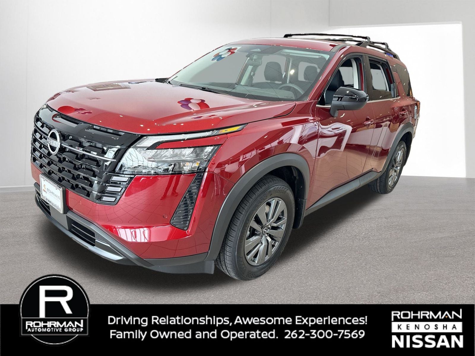 2026 Nissan Pathfinder SV