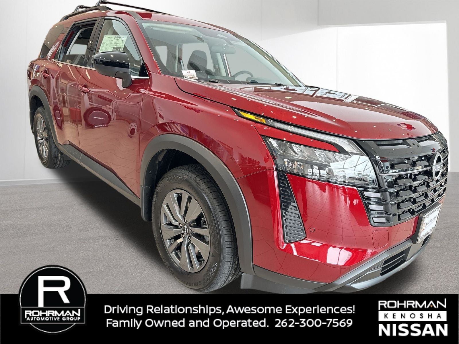 2026 Nissan Pathfinder SV