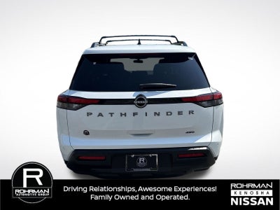 2026 Nissan Pathfinder SV