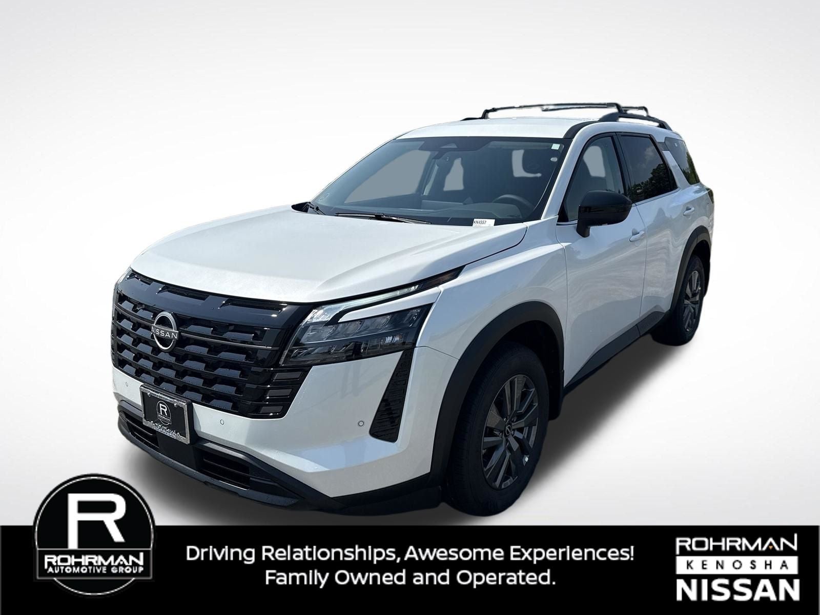 2026 Nissan Pathfinder SV
