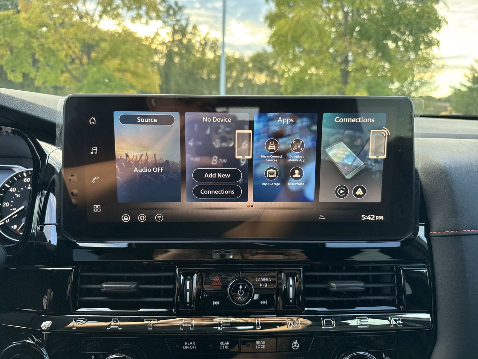 2026 Nissan Pathfinder Rock Creek Premium Package