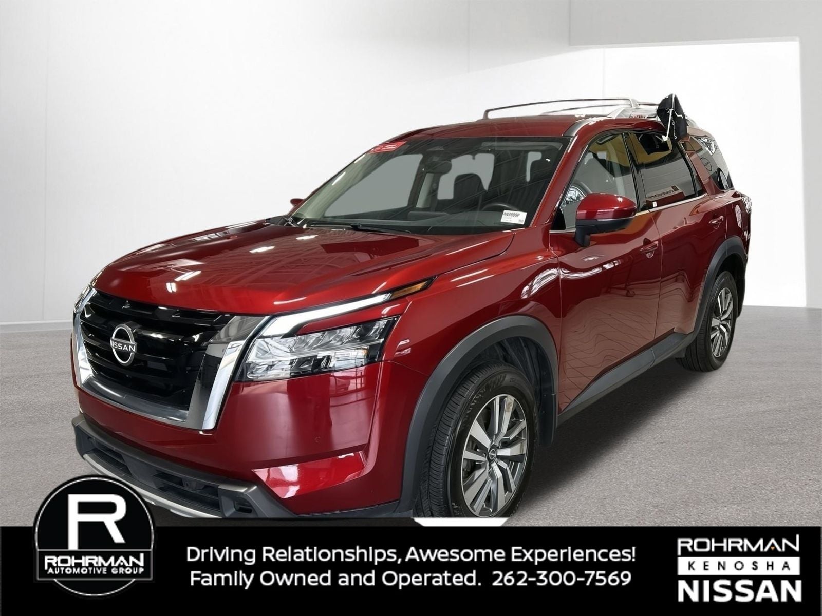 2024 Nissan Pathfinder SL