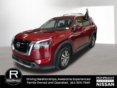 2024 Nissan Pathfinder SL