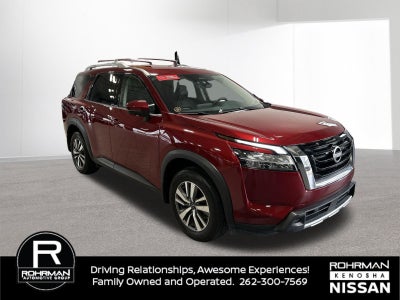 2024 Nissan Pathfinder SL