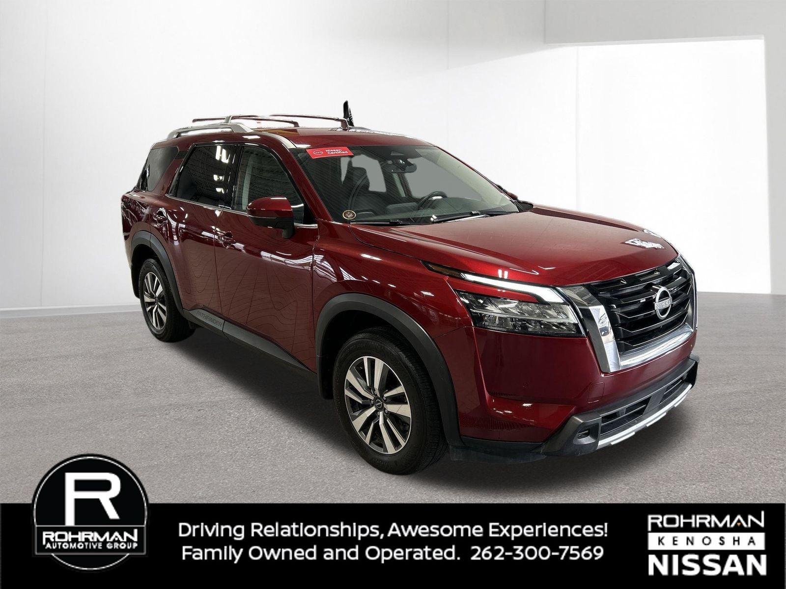 2024 Nissan Pathfinder SL