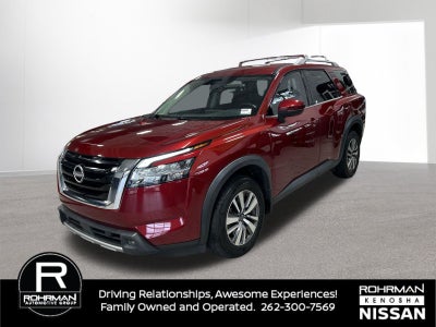 2023 Nissan Pathfinder SL
