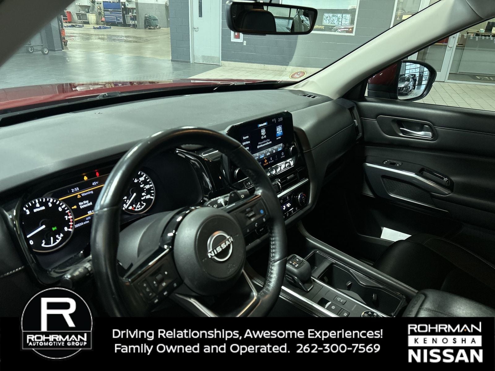 2023 Nissan Pathfinder SL