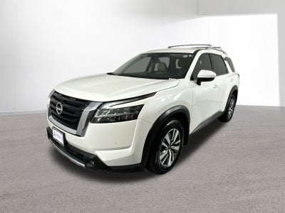 2022 Nissan Pathfinder SL 4WD