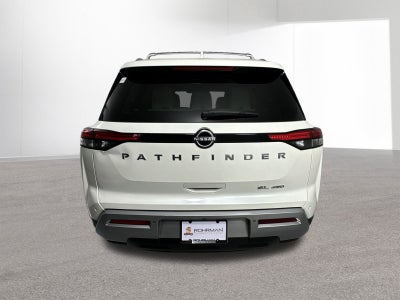 2022 Nissan Pathfinder SL 4WD