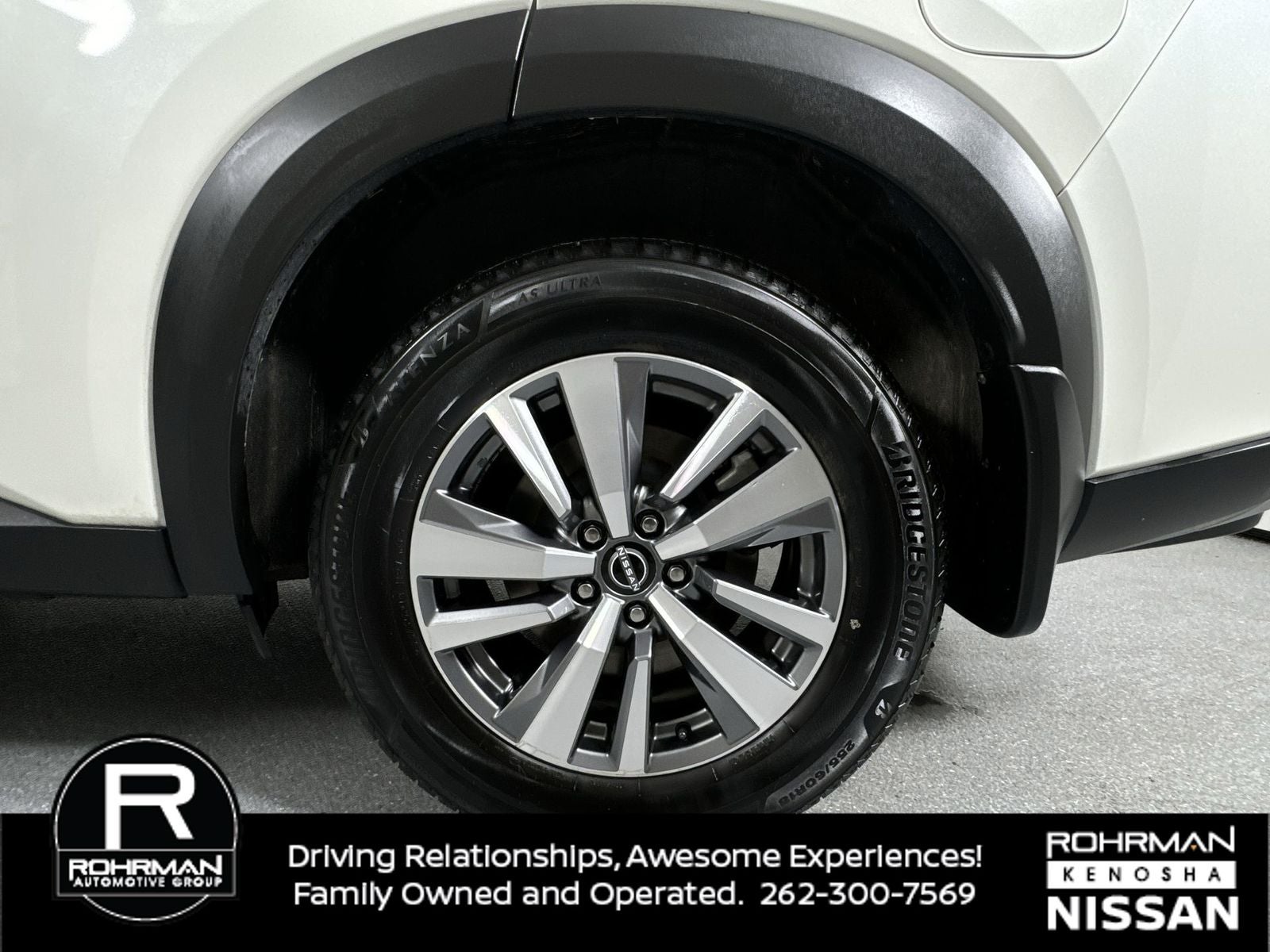 2022 Nissan Pathfinder SL 4WD