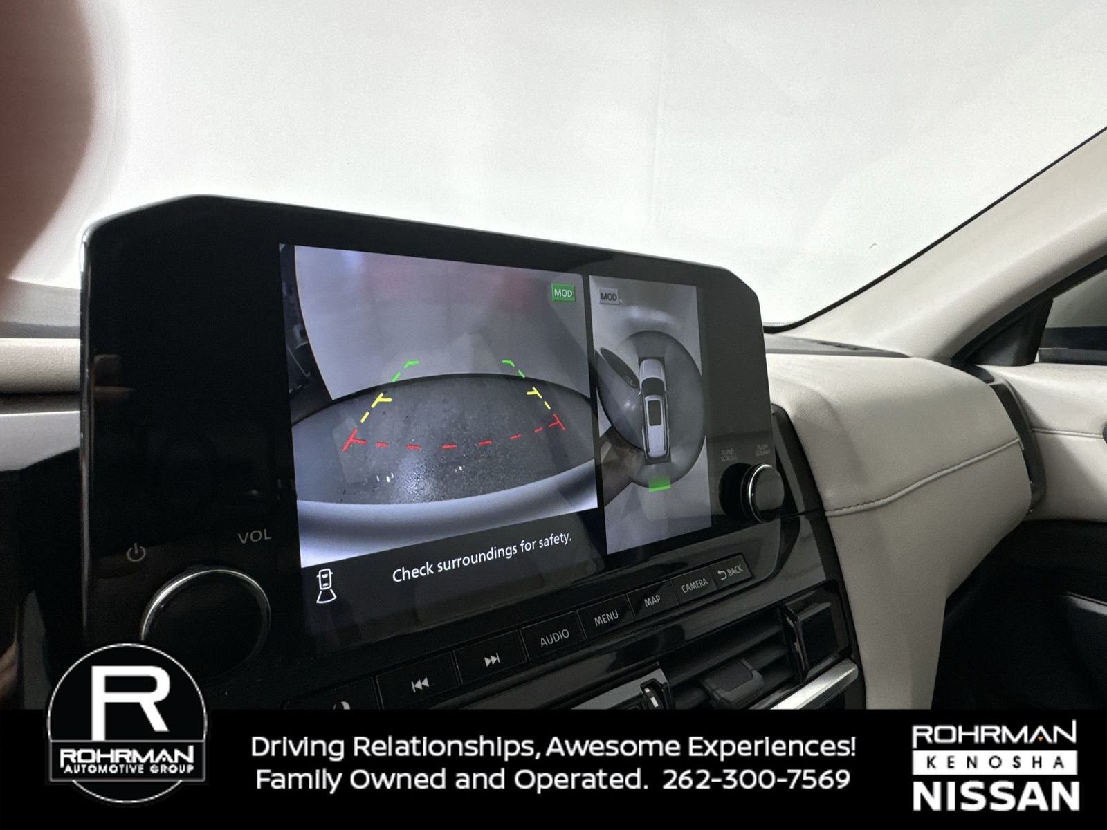 2022 Nissan Pathfinder SL 4WD