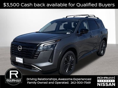 2026 Nissan Pathfinder SL Premium Package