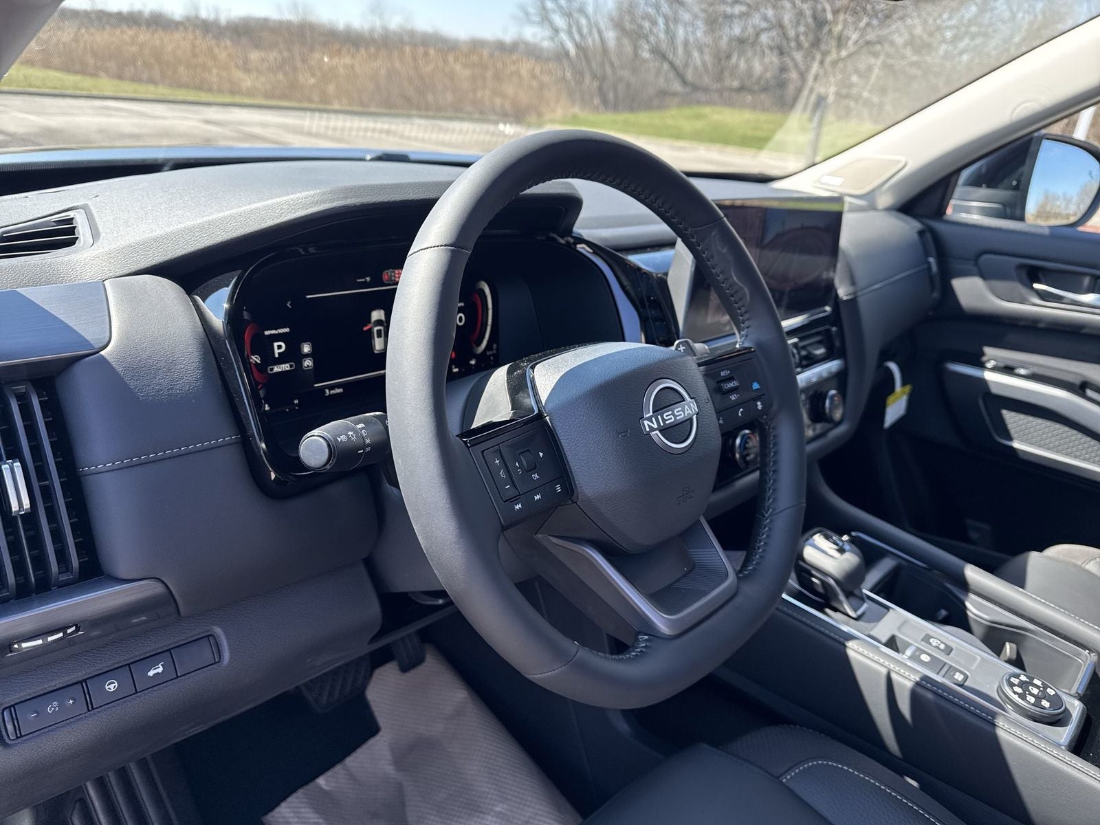 2026 Nissan Pathfinder SL Premium Package