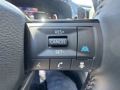 2026 Nissan Pathfinder SL Premium Package