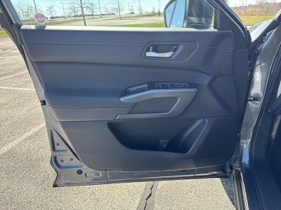 2026 Nissan Pathfinder SL Premium Package