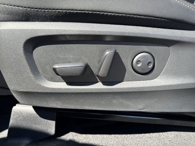 2026 Nissan Pathfinder SL Premium Package