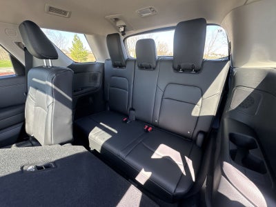 2026 Nissan Pathfinder SL Premium Package