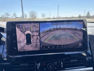 2026 Nissan Pathfinder SL Premium Package