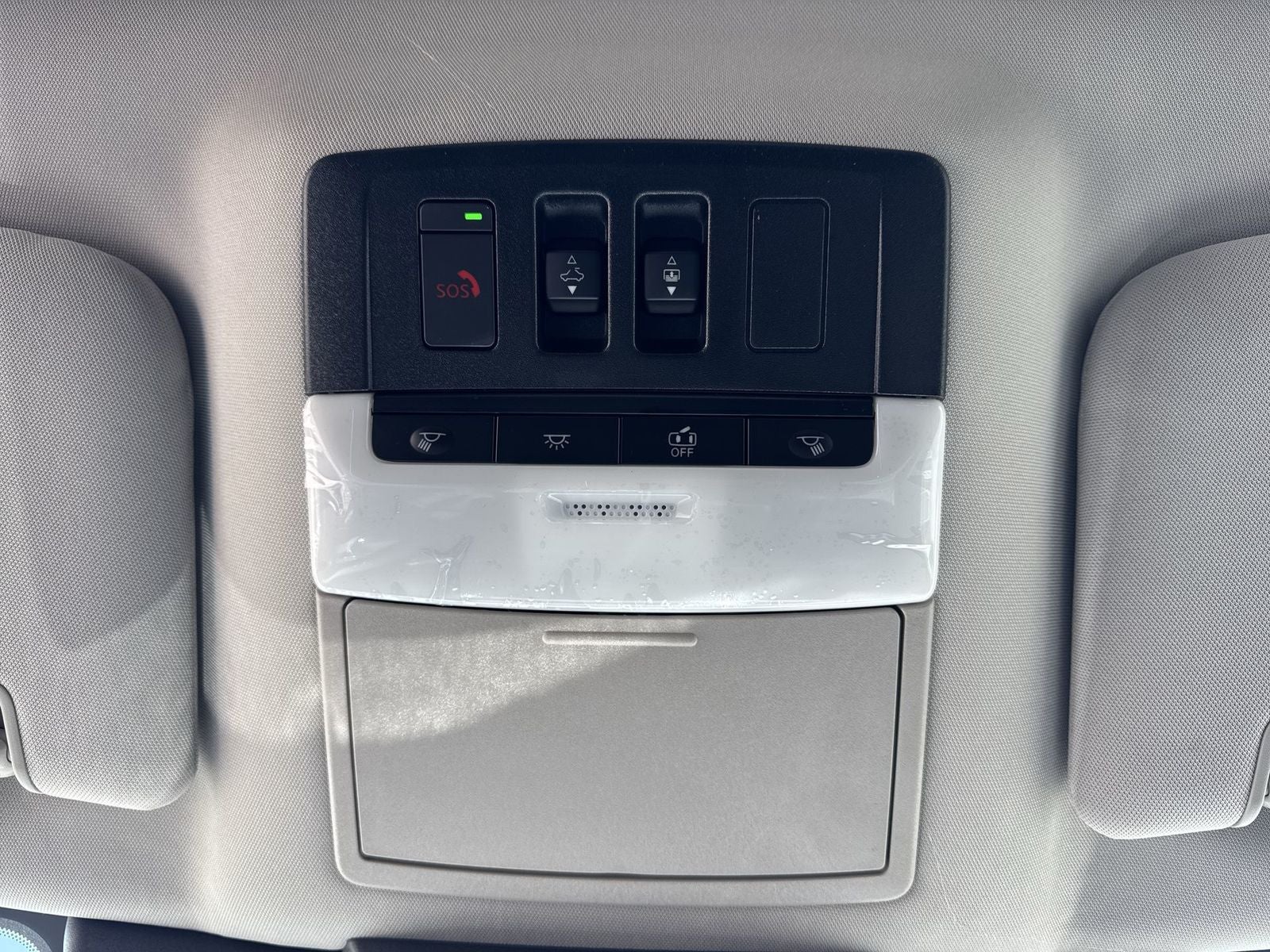 2026 Nissan Pathfinder SL Premium Package