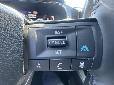 2026 Nissan Pathfinder SL Premium Package