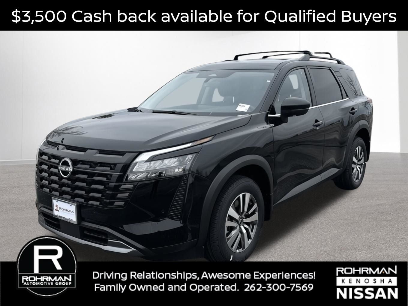 2026 Nissan Pathfinder SL 4WD's photo