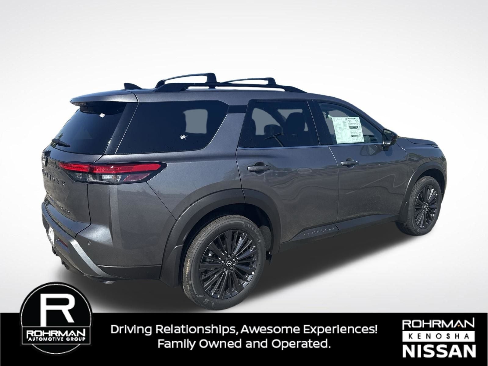 2026 Nissan Pathfinder SL Premium Package