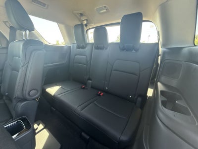 2026 Nissan Pathfinder SL Premium Package