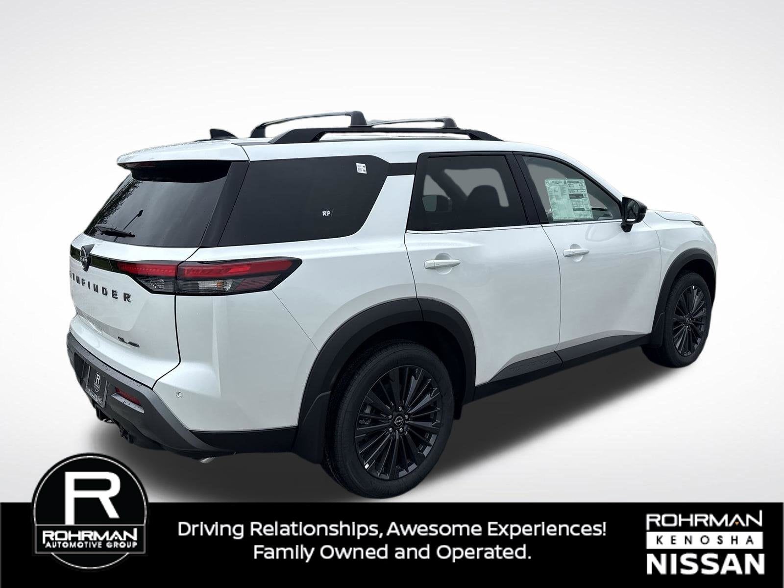 2026 Nissan Pathfinder SL Premium Package