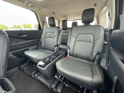 2026 Nissan Pathfinder SL Premium Package