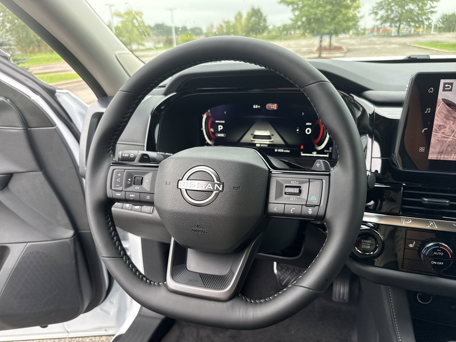 2026 Nissan Pathfinder SL Premium Package