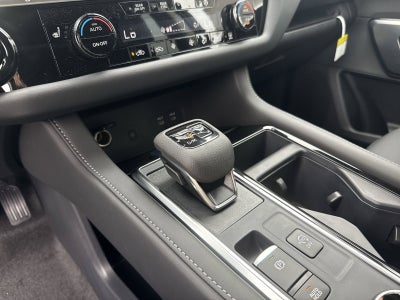 2026 Nissan Pathfinder SL Premium Package