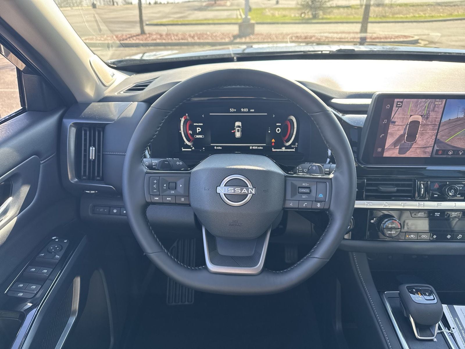 2026 Nissan Pathfinder SL Premium Package