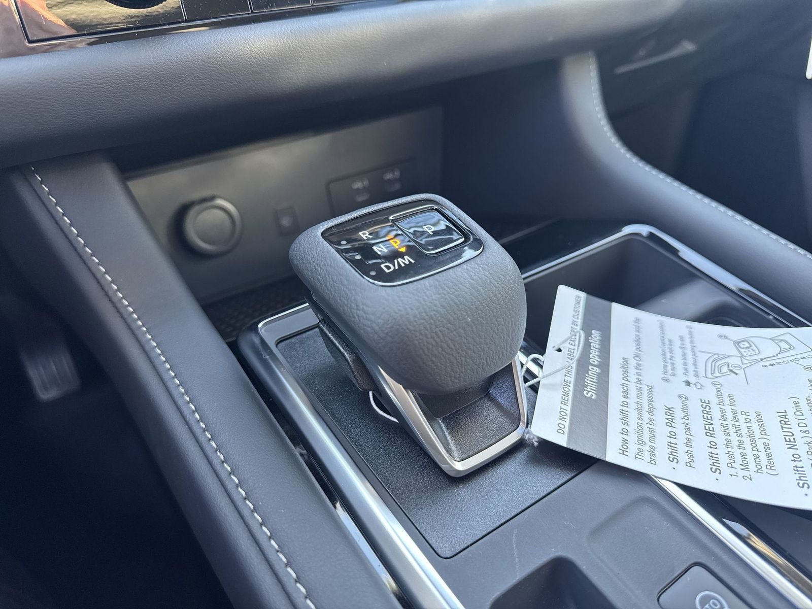 2026 Nissan Pathfinder SL Premium Package