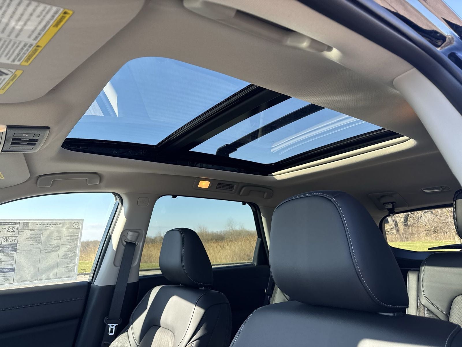 2026 Nissan Pathfinder SL Premium Package