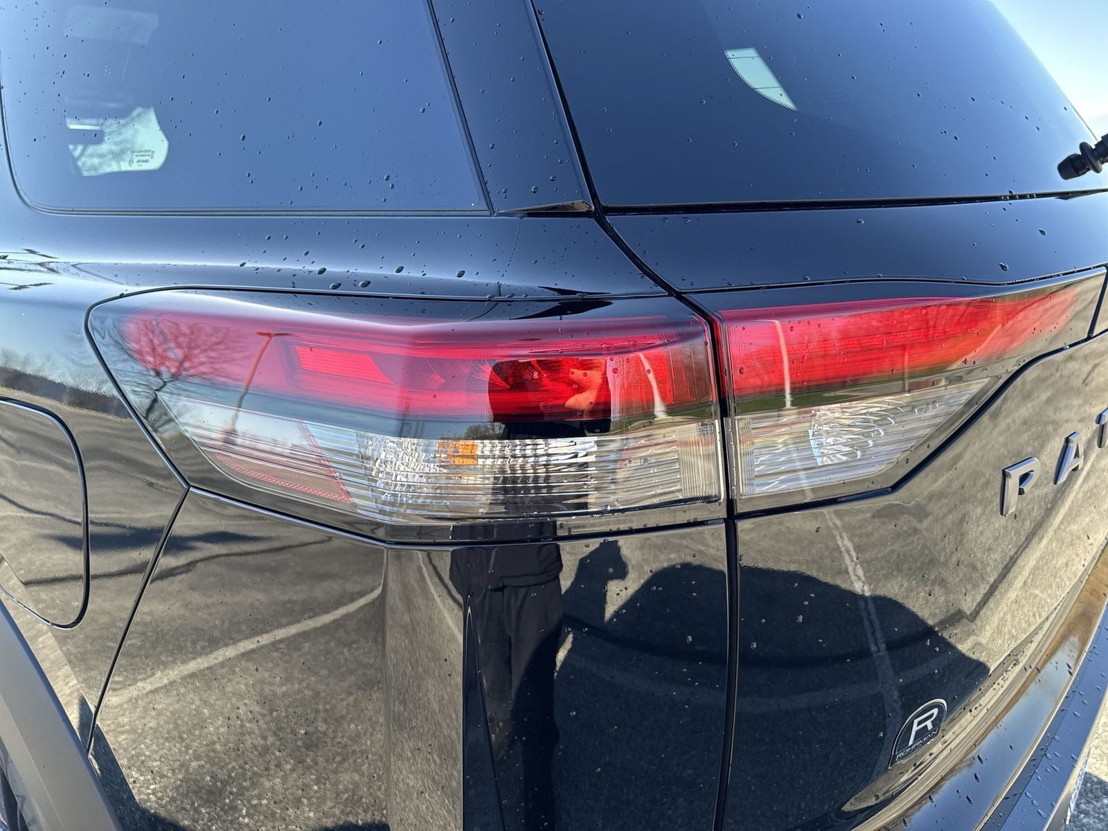 2026 Nissan Pathfinder SL Premium Package