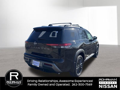 2026 Nissan Pathfinder SL Premium Package