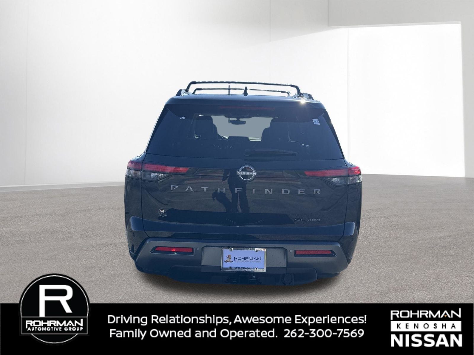 2026 Nissan Pathfinder SL Premium Package