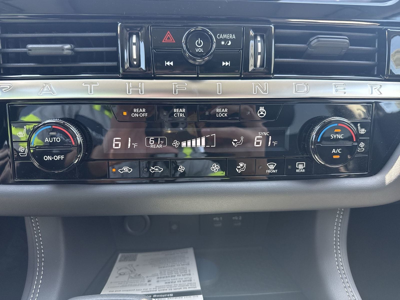 2026 Nissan Pathfinder Platinum