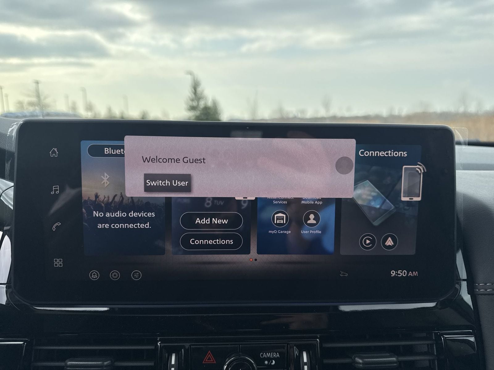 2026 Nissan Pathfinder Platinum Captain Chairs Package